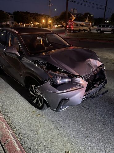 Lexus: Lexus NX: 2023 г., 2.4 л, Автомат, Бензин, Внедорожник