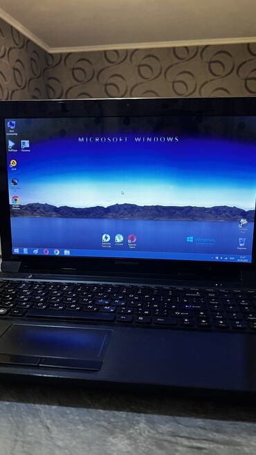 срочно продаю ноутбук бишкек: Ноутбук, Lenovo, 2 ГБ ОЭТ, Intel Celeron, 15.6 ", Колдонулган, Татаал эмес тапшырмалар үчүн, эс тутум HDD