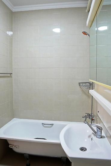 Үйлөр: 3 бөлмө, 145 м², 8 соток, Бишкек, Киргизия 1 Риелтор — 7