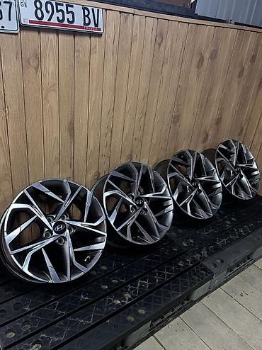 Диски: Литые Диски R 17 Hyundai, Комплект, отверстий - 5, Б/у — 2