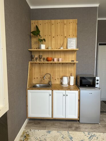 Посуточная аренда квартир: Посуточные квартиры Апартаменты в Караколе ! Уютные чистые и at lalafo.kg — 7 Посуточная аренда квартир: Посуточные квартиры Апартаменты в Караколе ! Уютные чистые и — 7