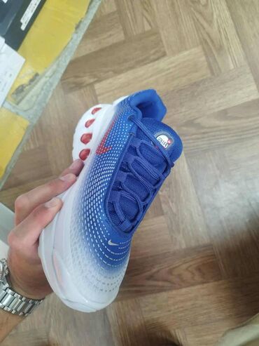 Patike: Patike — 8