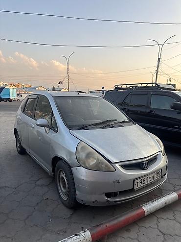 Honda: Honda Fit: 2002 г., 1.3 л, Вариатор, Бензин, Седан — 12