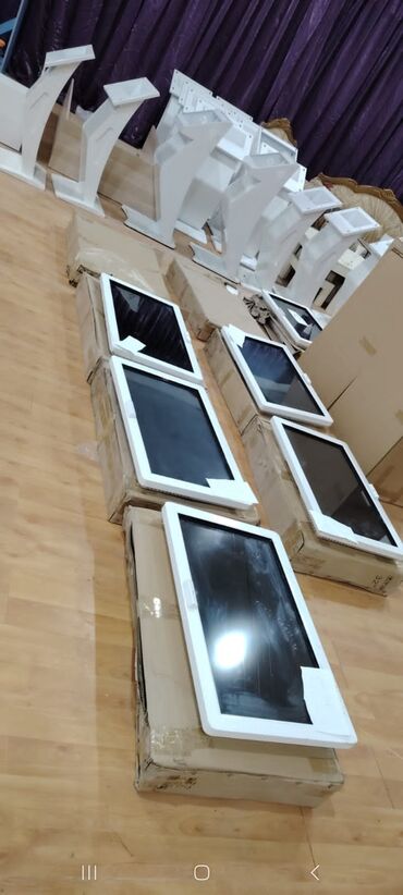 Avadanlığın icarəsi: 82 ekran Touch Screen icarəyə verilir. Gün və saya görə endirim — 7