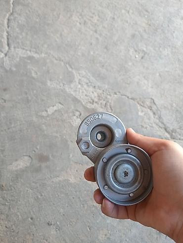 Натяжители: Avtomobil üçün kəmər gərginləşdirici rolik mexanizmi satılır. Şəkildə — 1