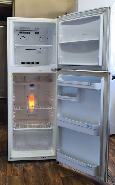 продажа микроволновая печь: Холодильник LG, Б/у, Двухкамерный, No frost, 54 * 151 * 57