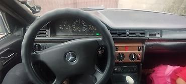 124 мер: Mercedes-Benz W124: 1990 г., 3 л, Автомат, Дизель, Седан — 4