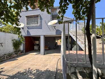 Həyət evləri və villaların satışı: 7 otaqlı, 40 kv. m, Kredit yoxdur, Orta təmir — 6