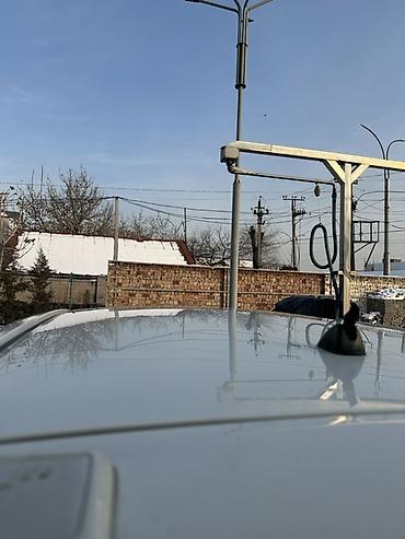 Toyota: Toyota ist: 2003 г., 1.3 л, Автомат, Бензин, Хэтчбэк — 12