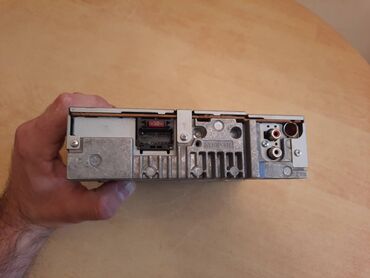 Audio oprema za auto: Maska za Pioneer radio za auto,kola

Nepoznato stanje — 6