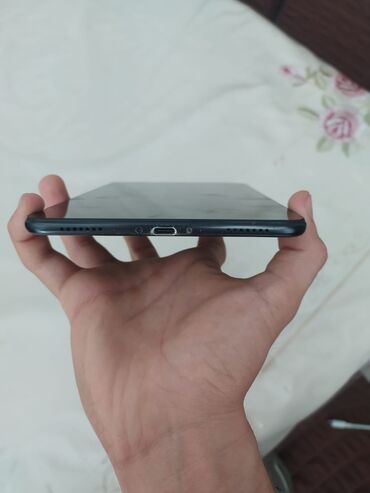 baku electronics planşetlər: İşlənmiş Xiaomi Pad 4, 8", < 64 GB, Ünvandan götürmə