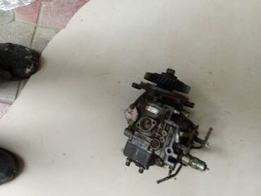 Sbor motorlar və silindr başlıqları: ISUZU dizel mühərriki üçün komple silindr başlığı və əlavə hissələr - — 21