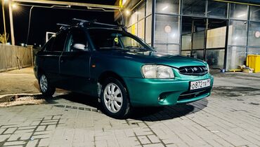 Hyundai: Hyundai Accent: 2001 г., 1.5 л, Механика, Бензин, Хэтчбэк