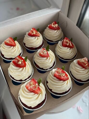 кофе брейк: Вкусные десерты и закуски 🍰🥮 Принимаю заказы на рулеты, пироги