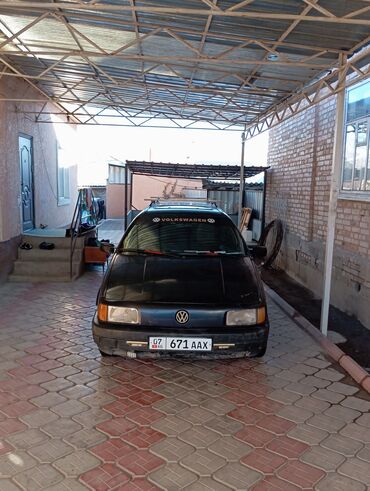 пасат б3 талас: Volkswagen Passat: 1991 г., 1.8 л, Механика, Бензин, Универсал