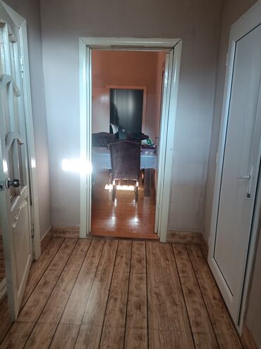 ramana heyet evleri: Yeni Ramana 3 otaqlı, 75 kv. m, Kredit yoxdur, Orta təmir