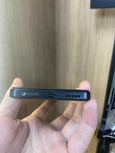 honor robot: Poco X6 Pro 5G, Б/у, 256 ГБ, цвет - Черный, 2 SIM — 5