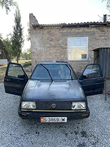 Унаа сатуу: Volkswagen Jetta: 1989 г., 1.8 л, Кол менен иштөөчү, Бензин, Седан — 1