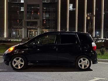 купить генераторы honda: Honda Fit: 2003 г., 1.3 л, Автомат, Бензин, Хэтчбэк — 10
