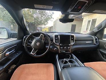 rexston sport: Dodge Ram 1500: 2022 г., 5.7 л, Бензин, Пикап — 5