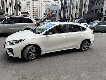 k5 2011: Kia K3: 2020 г., 1.6 л, Робот, Бензин, Лифтбек — 2