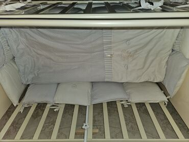 шкаф под стиральную машину в ванной: Oğlan və qız üçün, Dördbucaq, Beşik, Dəst ilə, Yellənmə mexanizmsiz