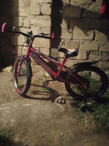 cybex ikinci el: Yeni İki təkərli Uşaq velosipedi Bulls, 12", Ünvandan götürmə