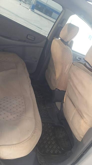 Nissan: Nissan Almera Tino: 2001 г., Автомат, Бензин, Хэтчбэк — 4