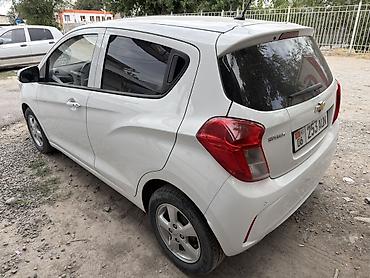 spark 1: Chevrolet Spark: 2020 г., 1 л, Автомат, Бензин, Хэтчбэк — 3