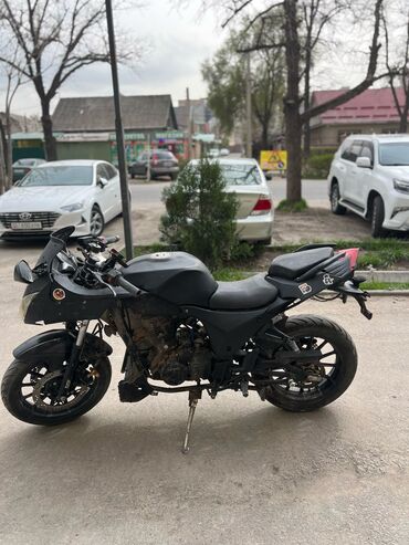 Мотоциклы: Спортбайк 250 куб. см, Бензин, Взрослый, Б/у