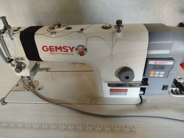 машинка пятинитка: Швейная машина Gemsy, Швейно-вышивальная, Полуавтомат
