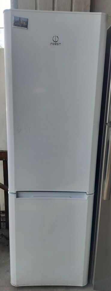 срочно продаю компьютер: Муздаткыч Indesit, Колдонулган, Эки камералуу, De frost (тамчы), 60 * 185 * 60