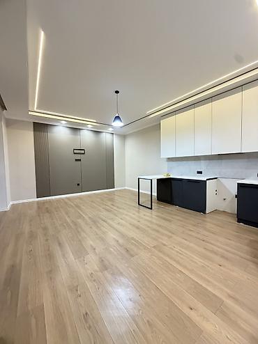 Продажа коттеджей и домов: 3 комнаты, 80 м², 1 соток, Бишкек, Рабочий Городок Риэлтор — 3