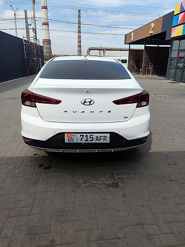 Продажа авто: Hyundai Avante: 2019 г., 1.6 л, Автомат, Бензин, Седан — 5