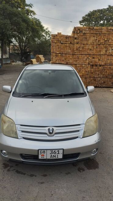 полик на камри: Toyota ist: 2002 г., 1.3 л, Автоматтык, Бензин