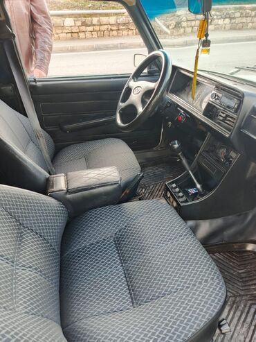 VAZ (LADA): Real alıcı əlaqe saxlasın — 7