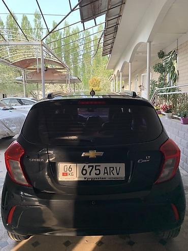 Chevrolet: Chevrolet Spark: 2018 г., 1 л, Вариатор, Хэтчбэк — 4