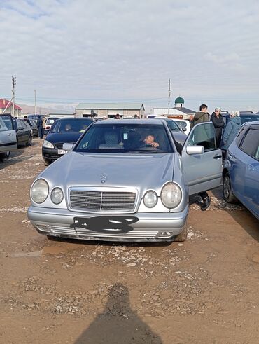 Mercedes-Benz: Mercedes-Benz E-Class: 1995 г., 2 л, Механика, Бензин, Седан