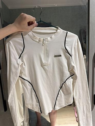 Футболки: Набор футболок и кофт . Размер 150 Все в хорошем состоянии . Не — 8