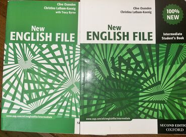 fil fiquru: English file. Vərəqləri səliqəli, cırığı yoxdur, içi çox az yazılıb