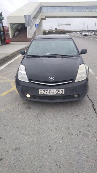 Toyota: Toyota Prius: 1.5 л | 2006 г. Седан