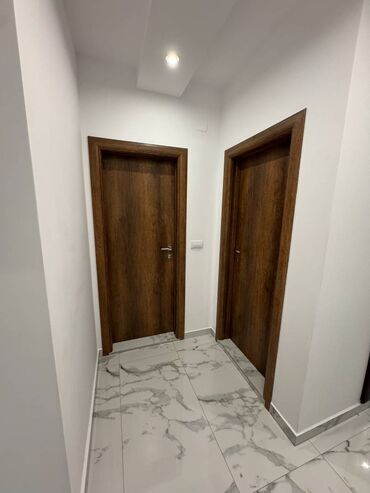 Prodaja stanova: 4 sobe, 111 kv. m, 1 sprat — 12