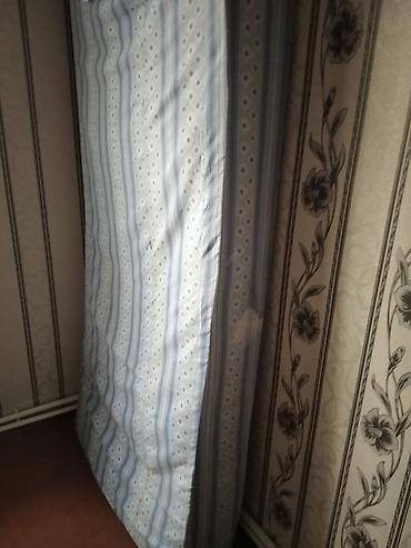 sadə matras: İki nəfərlik döşək - Ölçü: təxmini 190–200 sm uzunluq, eni 1 metr - — 1
