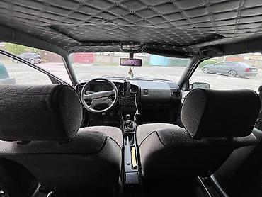 Volkswagen: Volkswagen Passat: 1988 г., 1.8 л, Механика, Газ, Универсал — 9