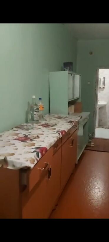 Uzunmüddətli kirayə evlər: 100 kv. m, 3 otaqlı, Telefon, Qaz, İşıq — 12