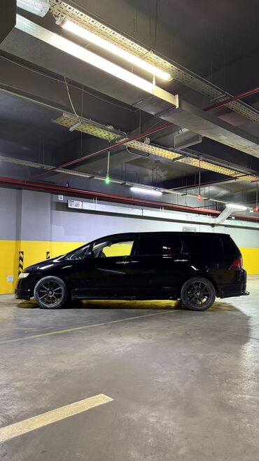 крылья на прицеп грузовой: Honda Odyssey: 2004 г., 2.4 л, Автомат, Бензин, Вэн/Минивэн