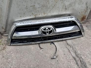 решетка 4runner: Решетка радиатора Toyota 2008 г., Б/у, Оригинал — 1