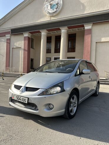 аутлендер оутлендер аиртрек айртрек: Mitsubishi Grandis, 2005 г. 	•	Объём двигателя: 2.4 л, новый привозной