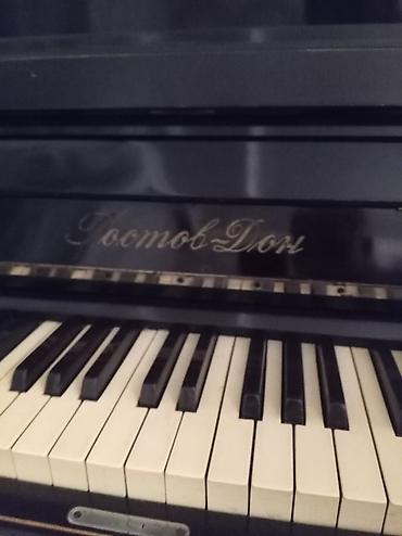 Rostov-Don upright piano - Növ: Akustik upright pianino -