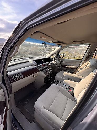 Honda: Honda Elysion: 2004 г., 2.4 л, Автомат, Бензин, Минивэн — 10